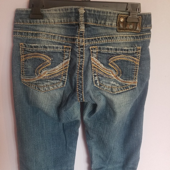 Jeans - Picture 3 of 4